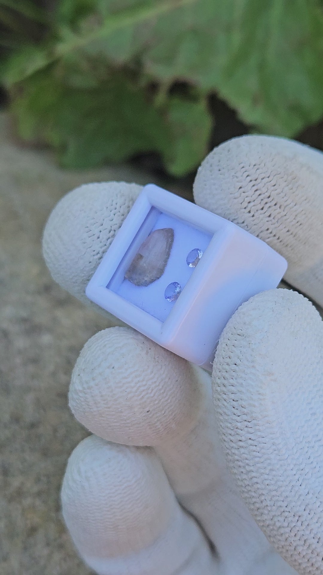 Tanzanite Natural Unheated Crystal and Facet set.