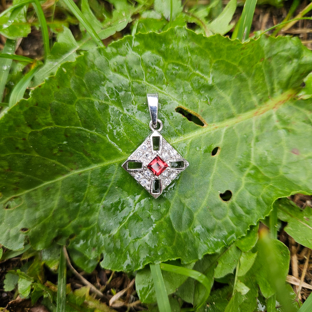 Sterling Silver - Garnet/White topaz Pendant