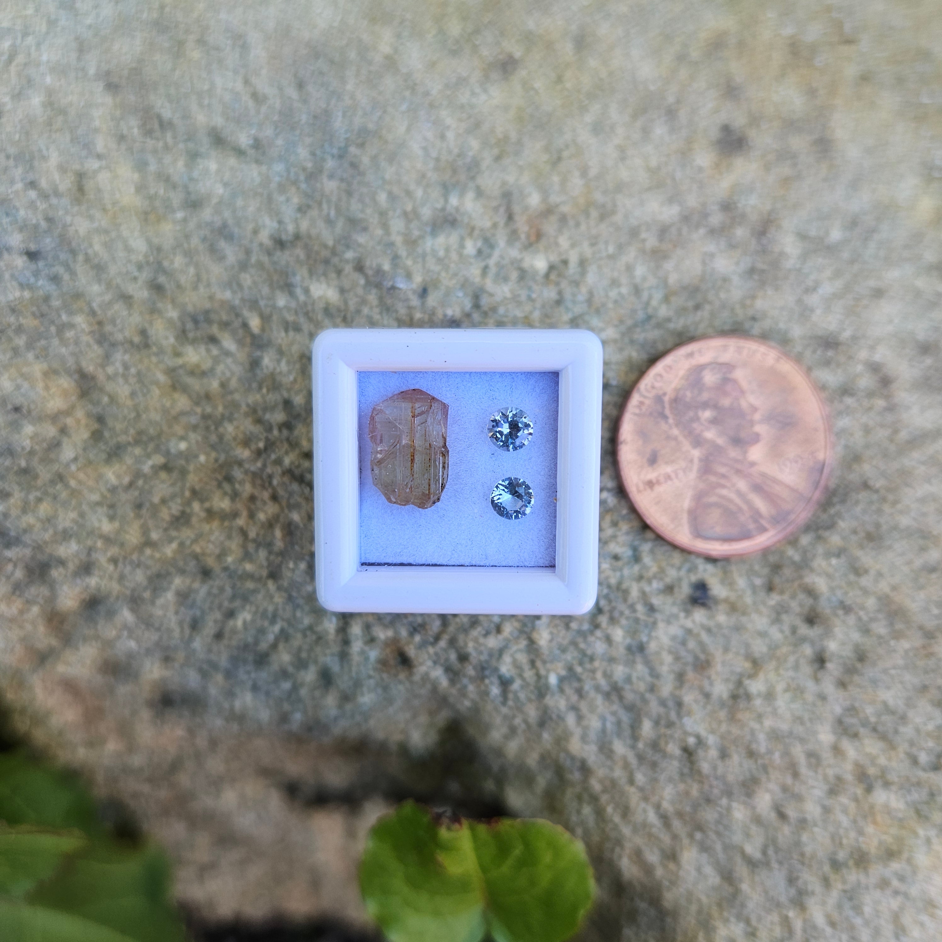 Tanzanite Natural Unheated Crystal and Facet set.